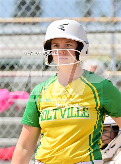 Thumbnail 1 in Holtville vs. Mar Vista photogallery.