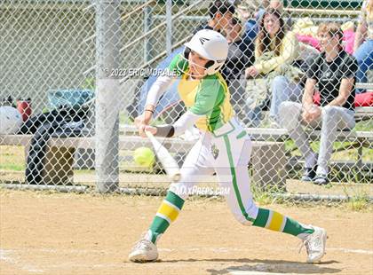 Thumbnail 3 in Holtville vs. Mar Vista photogallery.