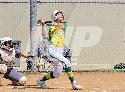 Thumbnail 1 in Holtville vs. Mar Vista photogallery.