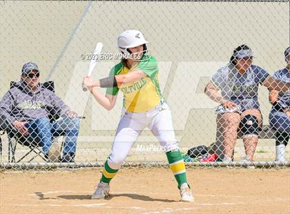 Thumbnail 1 in Holtville vs. Mar Vista photogallery.
