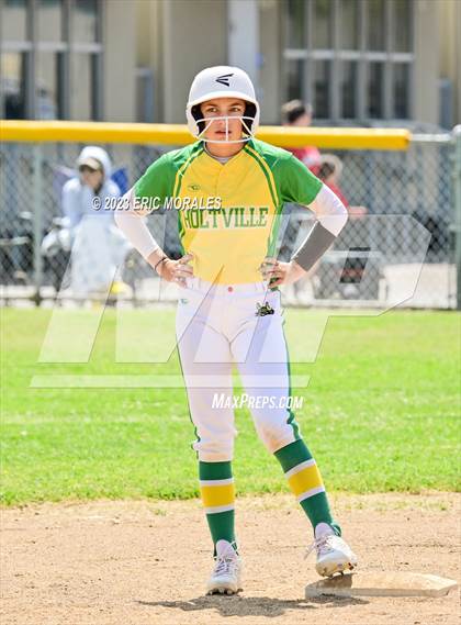 Thumbnail 2 in Holtville vs. Mar Vista photogallery.