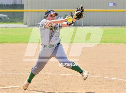 Thumbnail 3 in Holtville vs. Mar Vista photogallery.
