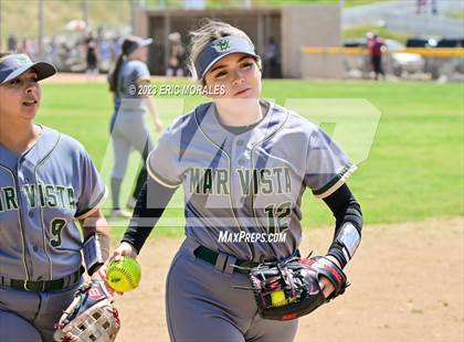 Thumbnail 1 in Holtville vs. Mar Vista photogallery.