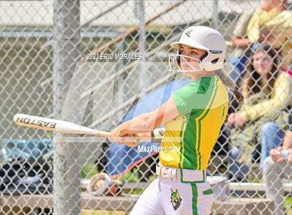 Thumbnail 3 in Holtville vs. Mar Vista photogallery.