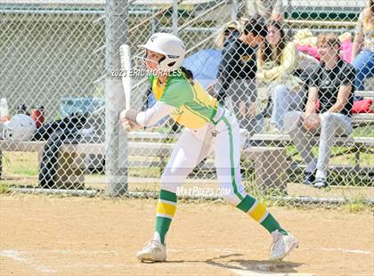 Thumbnail 2 in Holtville vs. Mar Vista photogallery.