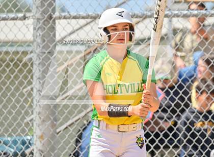 Thumbnail 1 in Holtville vs. Mar Vista photogallery.