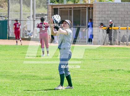 Thumbnail 2 in Holtville vs. Mar Vista photogallery.
