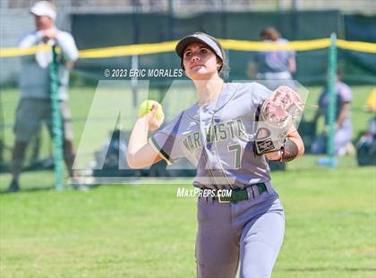Thumbnail 3 in Holtville vs. Mar Vista photogallery.