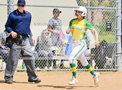 Thumbnail 1 in Holtville vs. Mar Vista photogallery.