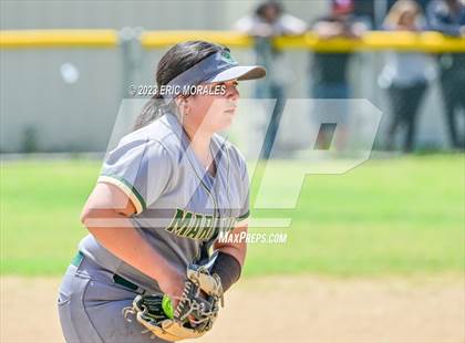 Thumbnail 2 in Holtville vs. Mar Vista photogallery.