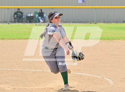 Thumbnail 3 in Holtville vs. Mar Vista photogallery.