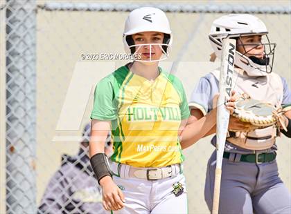 Thumbnail 3 in Holtville vs. Mar Vista photogallery.