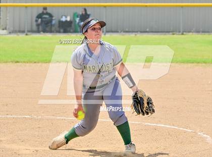 Thumbnail 2 in Holtville vs. Mar Vista photogallery.