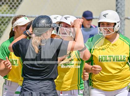 Thumbnail 2 in Holtville vs. Mar Vista photogallery.