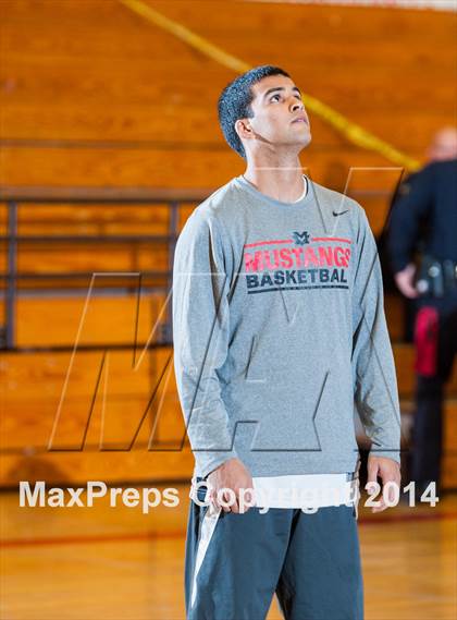 Thumbnail 2 in De La Salle vs. Monte Vista (CIF NCS D1 Playoffs) photogallery.