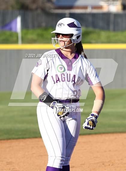 Thumbnail 3 in Bartlett @ DeSoto Central photogallery.