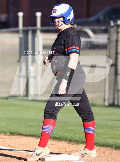 Thumbnail 1 in Bartlett @ DeSoto Central photogallery.