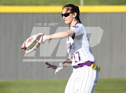 Thumbnail 1 in Bartlett @ DeSoto Central photogallery.