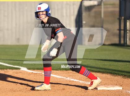 Thumbnail 2 in Bartlett @ DeSoto Central photogallery.