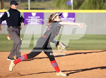 Thumbnail 1 in Bartlett @ DeSoto Central photogallery.