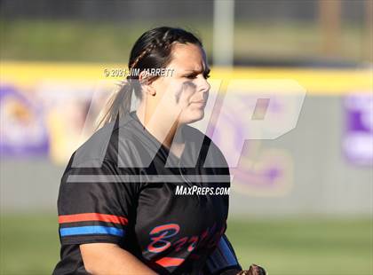 Thumbnail 3 in Bartlett @ DeSoto Central photogallery.
