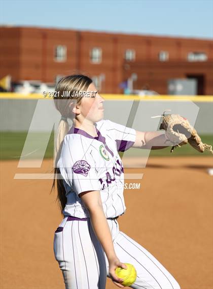 Thumbnail 3 in Bartlett @ DeSoto Central photogallery.