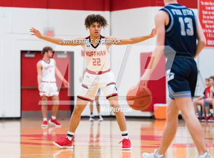 Thumbnail 1 in Hargrave vs Liberty Christian (2021 Chicken Express Holiday Extravaganza) photogallery.