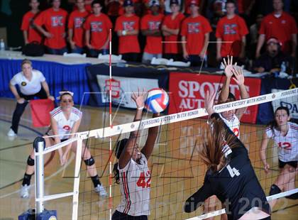 Thumbnail 3 in King vs. Archbishop Mitty (CIF State D2 Final) photogallery.