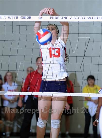 Thumbnail 1 in King vs. Archbishop Mitty (CIF State D2 Final) photogallery.