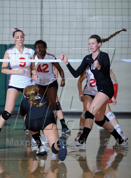 Thumbnail 2 in King vs. Archbishop Mitty (CIF State D2 Final) photogallery.