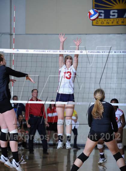 Thumbnail 3 in King vs. Archbishop Mitty (CIF State D2 Final) photogallery.