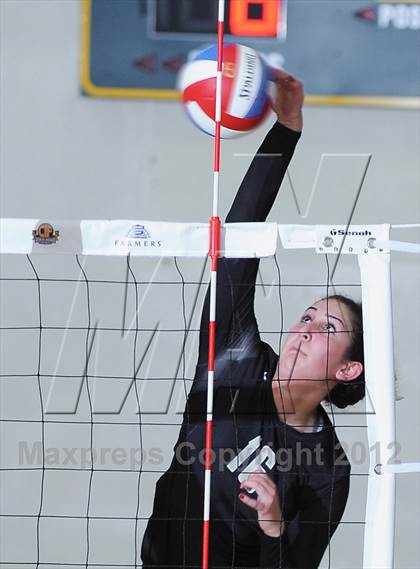 Thumbnail 1 in King vs. Archbishop Mitty (CIF State D2 Final) photogallery.
