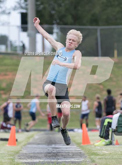 Thumbnail 2 in Dick Williams Invitational photogallery.