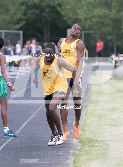 Thumbnail 2 in Dick Williams Invitational photogallery.