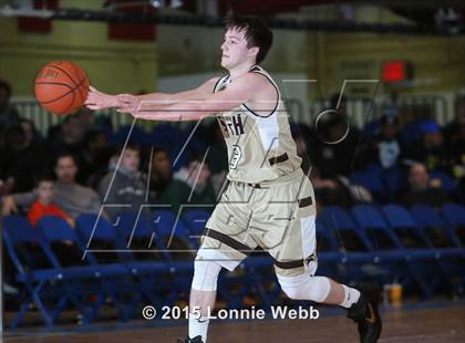 Thumbnail 3 in Arlington vs Clarkstown South (Section 1 Class AA Semifinal) photogallery.