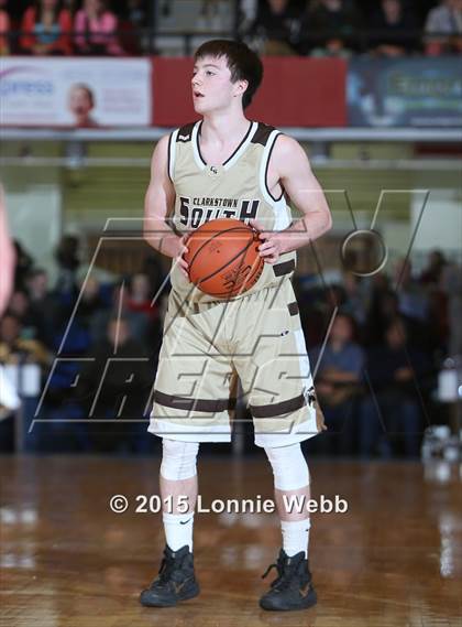 Thumbnail 3 in Arlington vs Clarkstown South (Section 1 Class AA Semifinal) photogallery.
