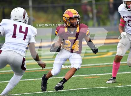 Thumbnail 1 in Riverside @ Gloucester Catholic photogallery.