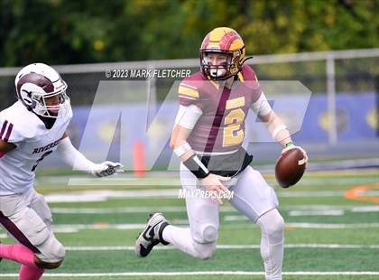 Thumbnail 3 in Riverside @ Gloucester Catholic photogallery.