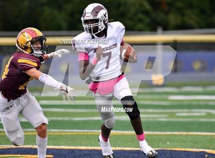 Thumbnail 1 in Riverside @ Gloucester Catholic photogallery.