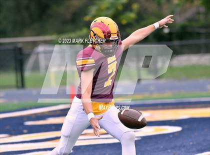 Thumbnail 3 in Riverside @ Gloucester Catholic photogallery.