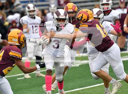 Thumbnail 2 in Riverside @ Gloucester Catholic photogallery.