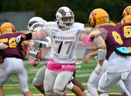 Thumbnail 3 in Riverside @ Gloucester Catholic photogallery.
