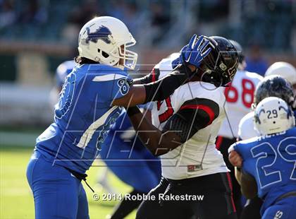 Thumbnail 3 in Rockwall-Heath vs. Tyler (UIL 5A Division 1 Region 2 Semifinal) photogallery.