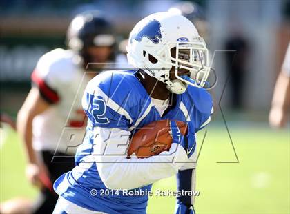 Thumbnail 3 in Rockwall-Heath vs. Tyler (UIL 5A Division 1 Region 2 Semifinal) photogallery.