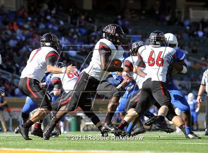 Thumbnail 2 in Rockwall-Heath vs. Tyler (UIL 5A Division 1 Region 2 Semifinal) photogallery.