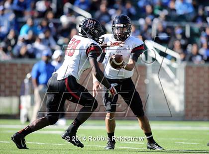 Thumbnail 3 in Rockwall-Heath vs. Tyler (UIL 5A Division 1 Region 2 Semifinal) photogallery.