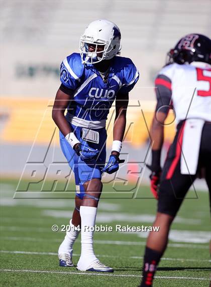 Thumbnail 3 in Rockwall-Heath vs. Tyler (UIL 5A Division 1 Region 2 Semifinal) photogallery.