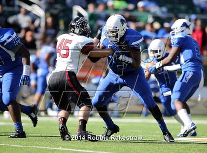 Thumbnail 2 in Rockwall-Heath vs. Tyler (UIL 5A Division 1 Region 2 Semifinal) photogallery.