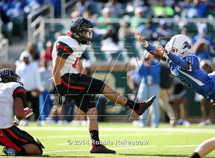 Thumbnail 2 in Rockwall-Heath vs. Tyler (UIL 5A Division 1 Region 2 Semifinal) photogallery.