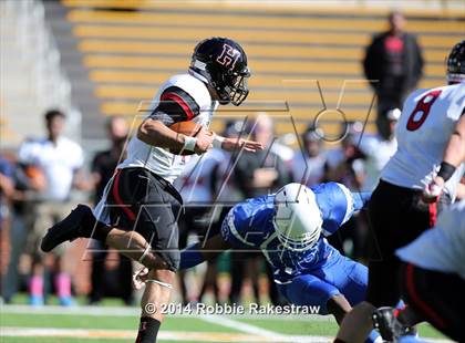 Thumbnail 2 in Rockwall-Heath vs. Tyler (UIL 5A Division 1 Region 2 Semifinal) photogallery.